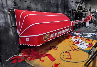 Adana Körüklü Tente Ustası